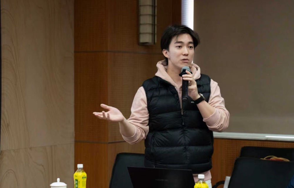 1765956005637047393.png 1765956005637047393.png